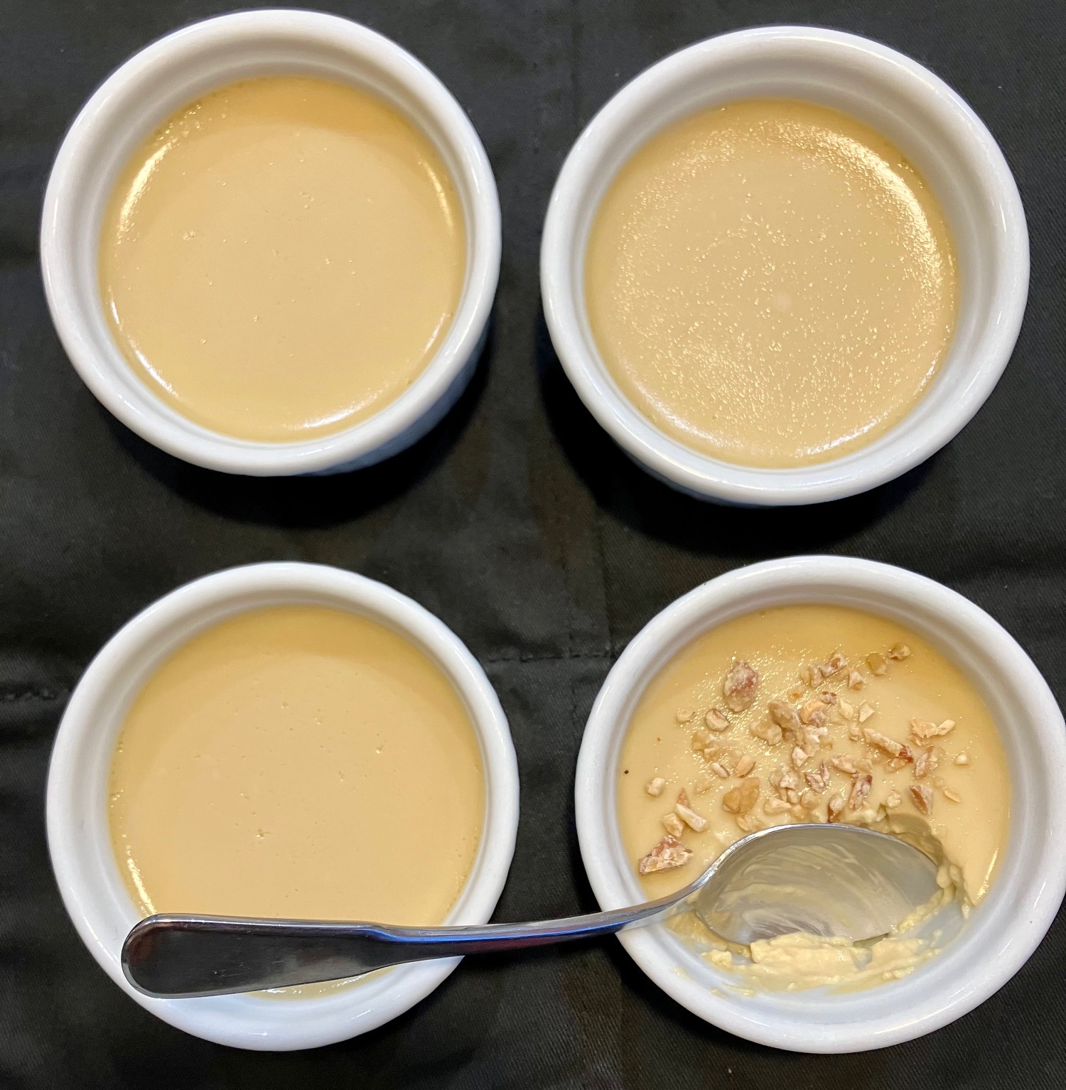 four caramelized maple pots de creme