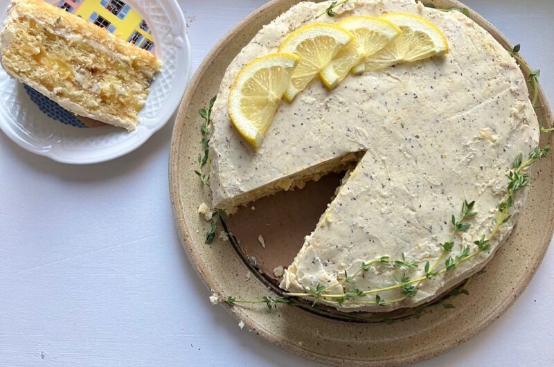 Lemon thyme cake with earl grey buttercream