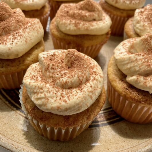 Chai Tiramisu Cupcakes