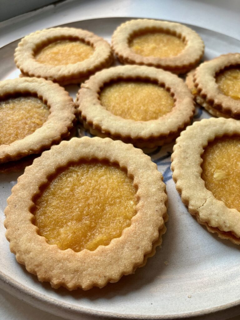 Pineapple sandwich cookies with Sichuan peppercorns