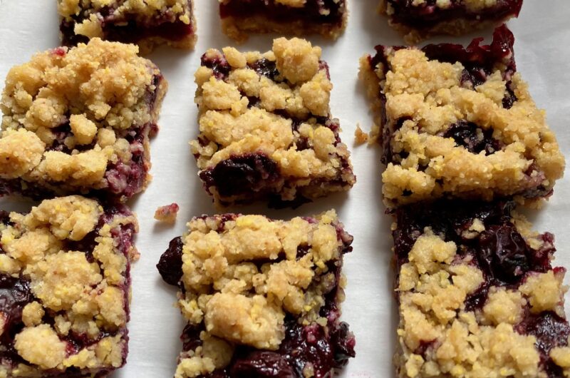 blueberry crumb bars on a plate