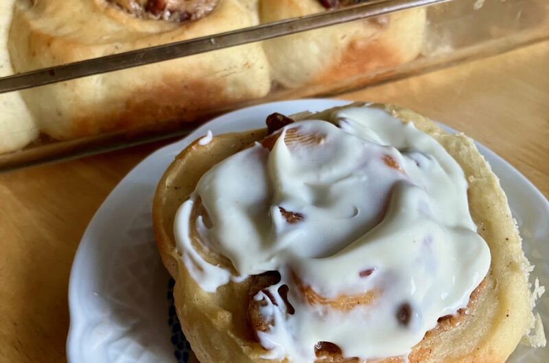 dulce de leche and pecan cinnamon rolls